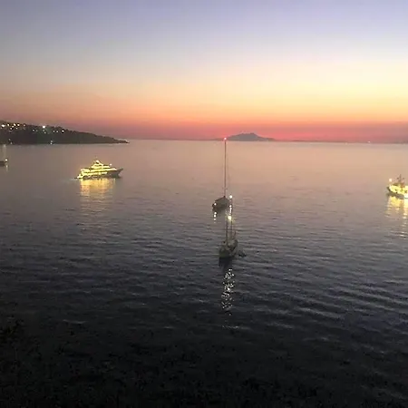 Vicolo 8 3* Σορέντο