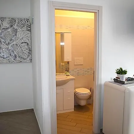 Vicolo 8 Bed and Breakfast 3*