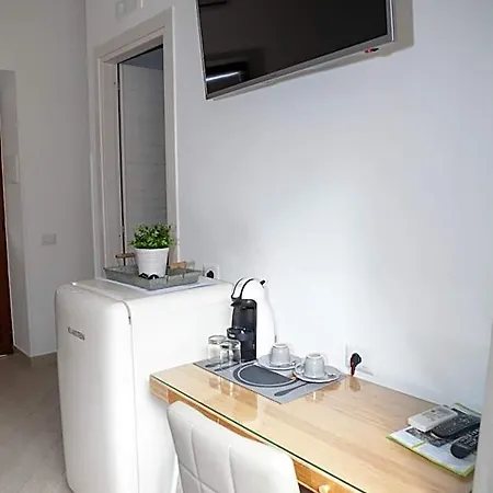 Vicolo 8 3*